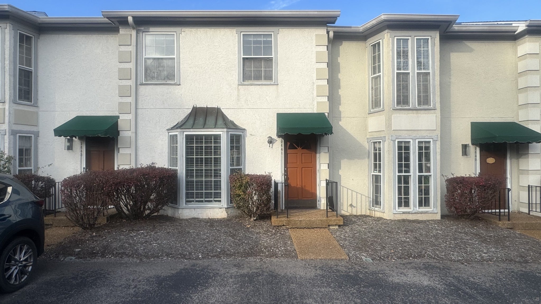 Photo of Listing #3045536