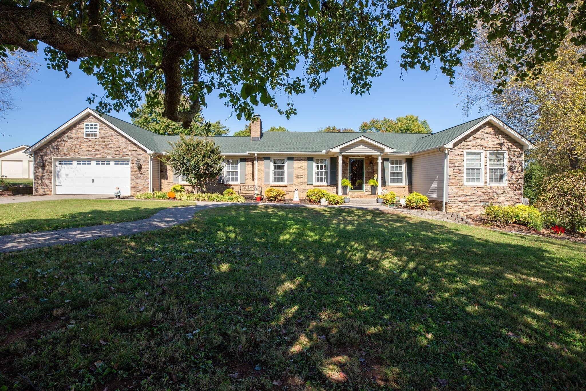 Photo for MLS 3045627 in 2722 Highland Park Dr Murfreesboro, TN - 37129