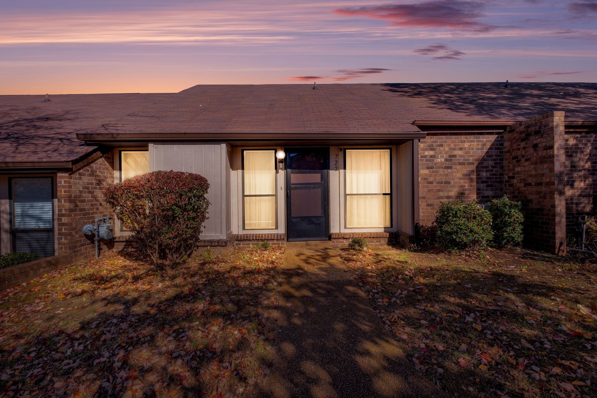 Photo of Listing #3045735