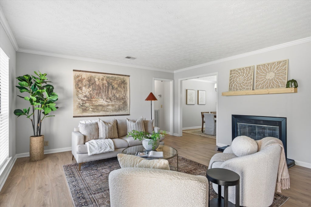 205 Whitney Dr, Smyrna