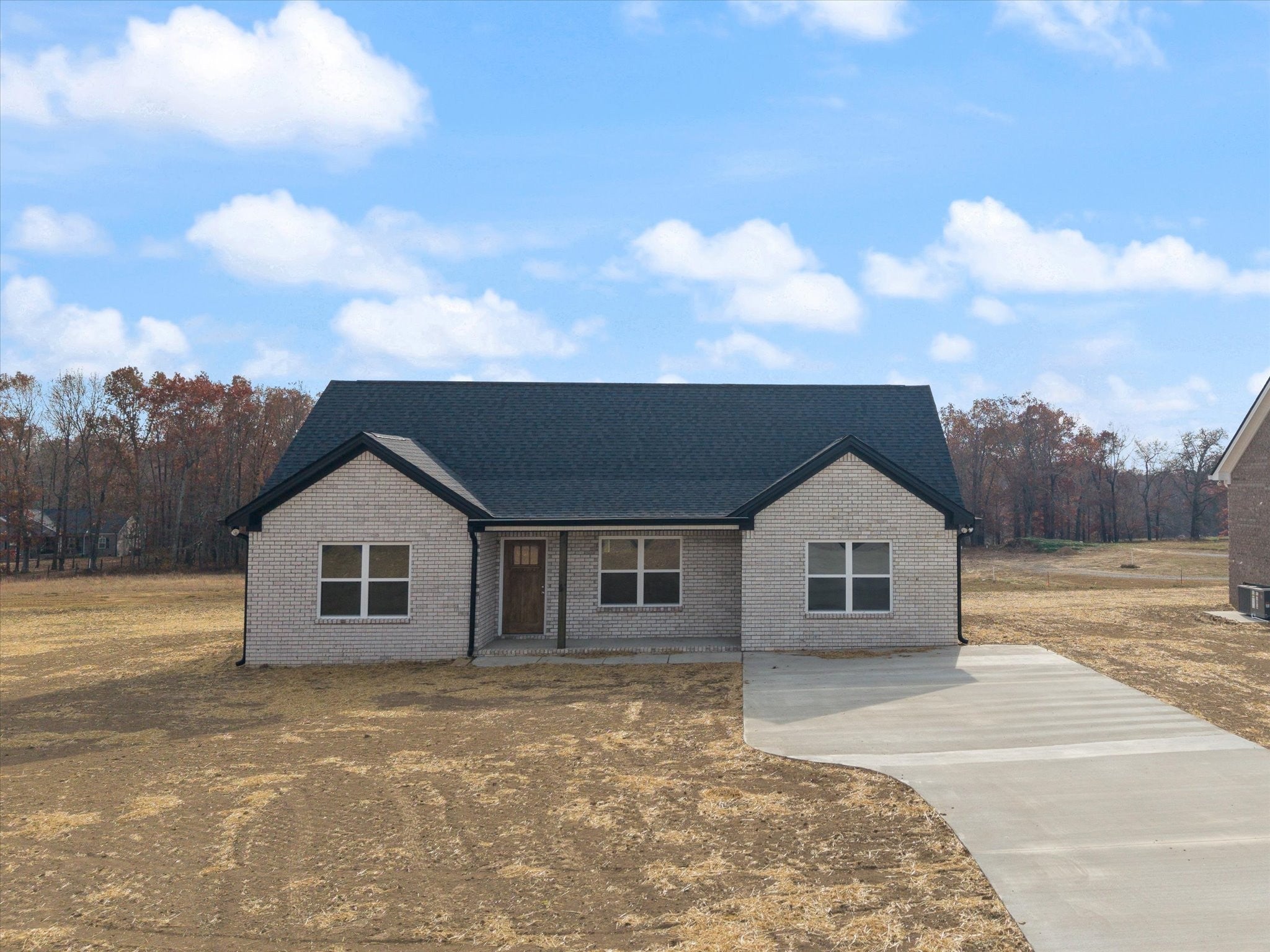 Photo of Listing #3045853