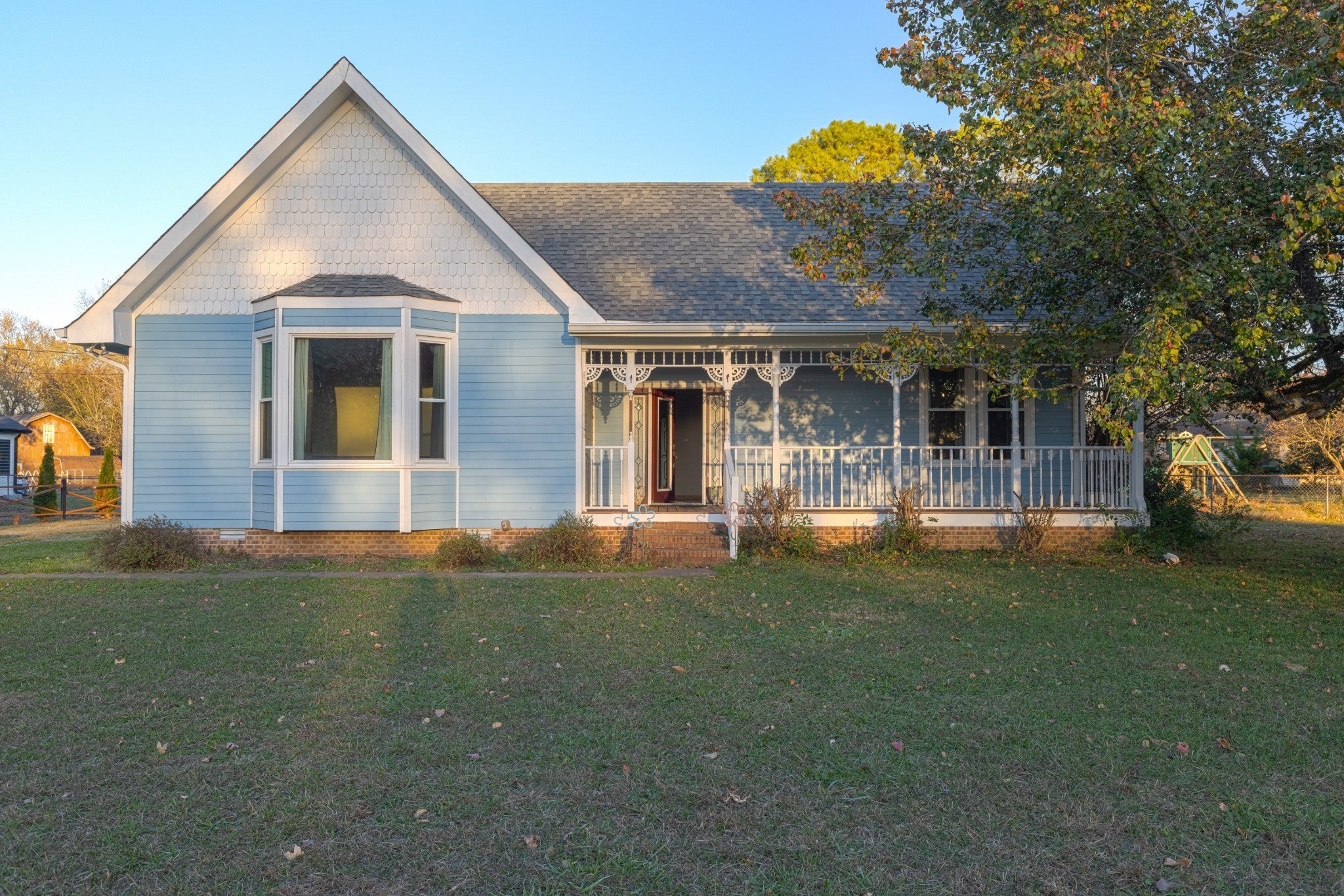 Photo of Listing #3045870