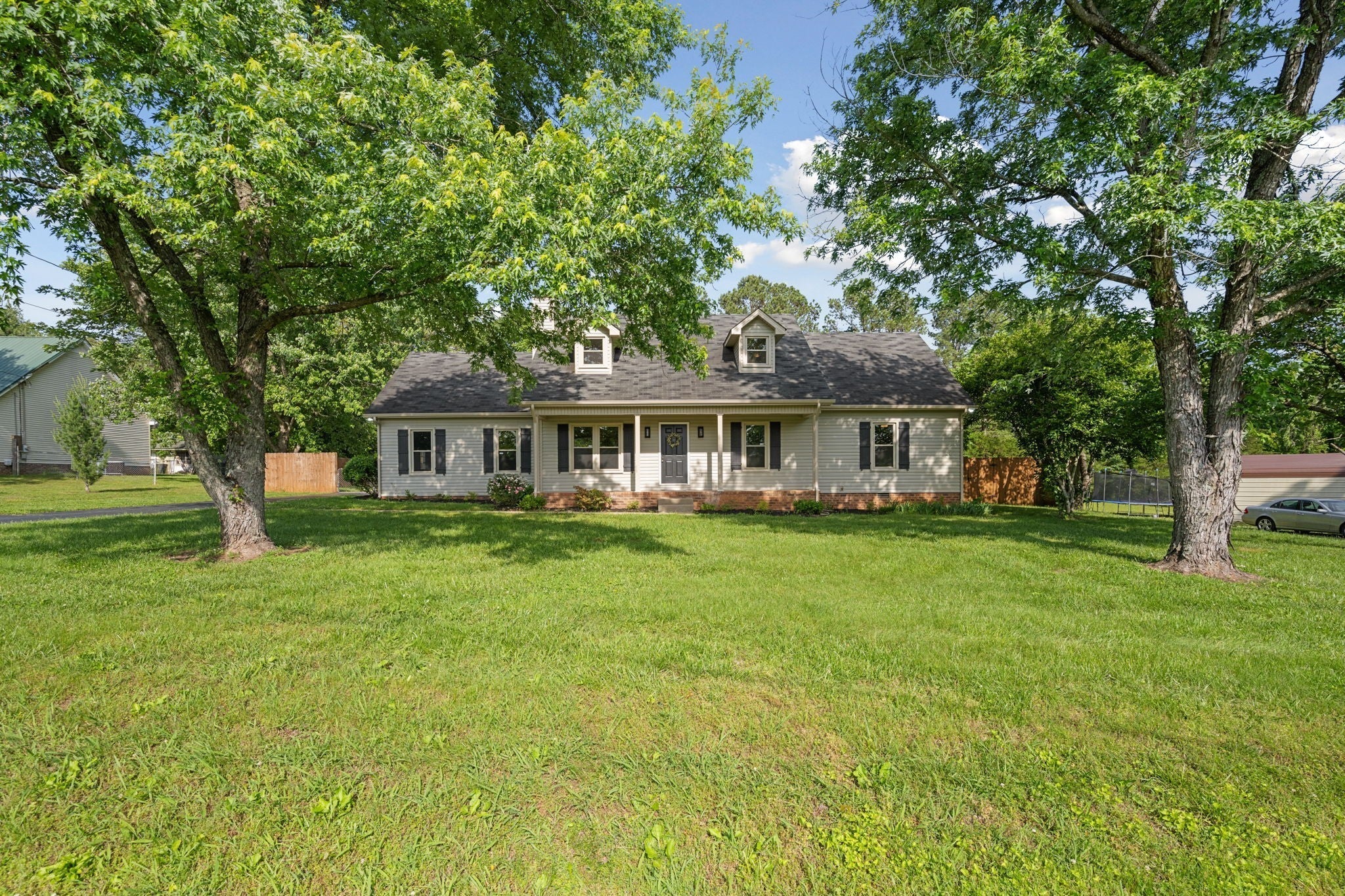 Photo of Listing #3046041