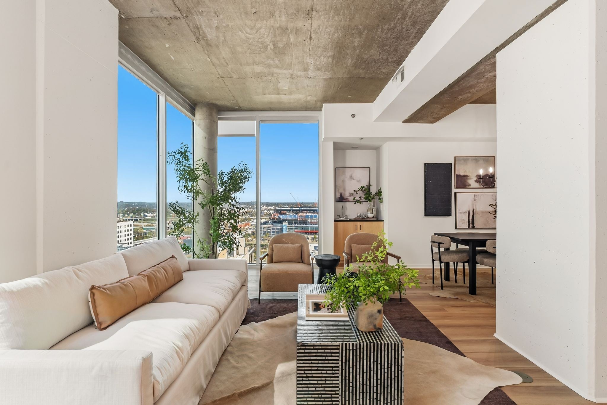 Photo of Listing #3046105