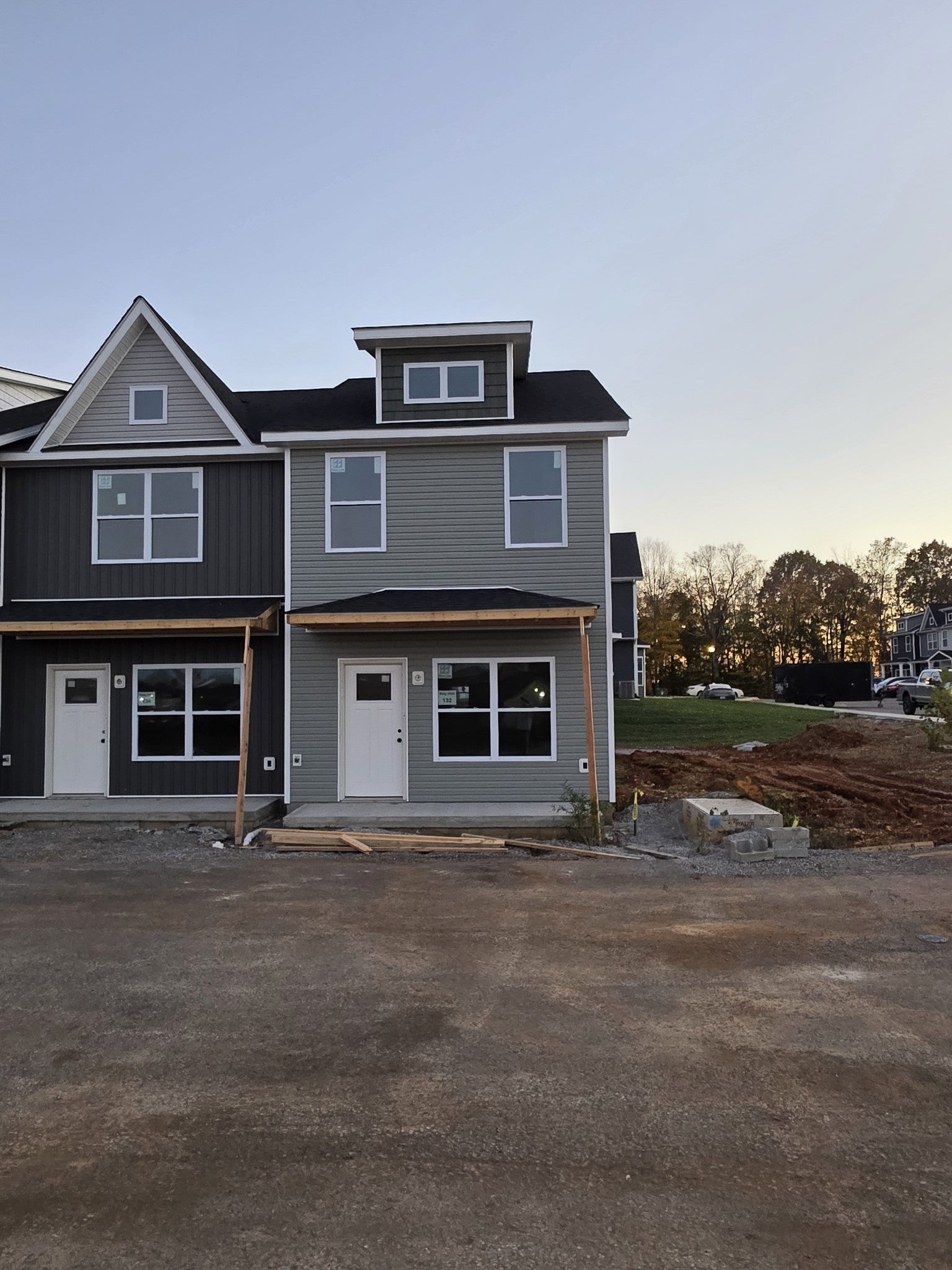 Photo of Listing #3046112