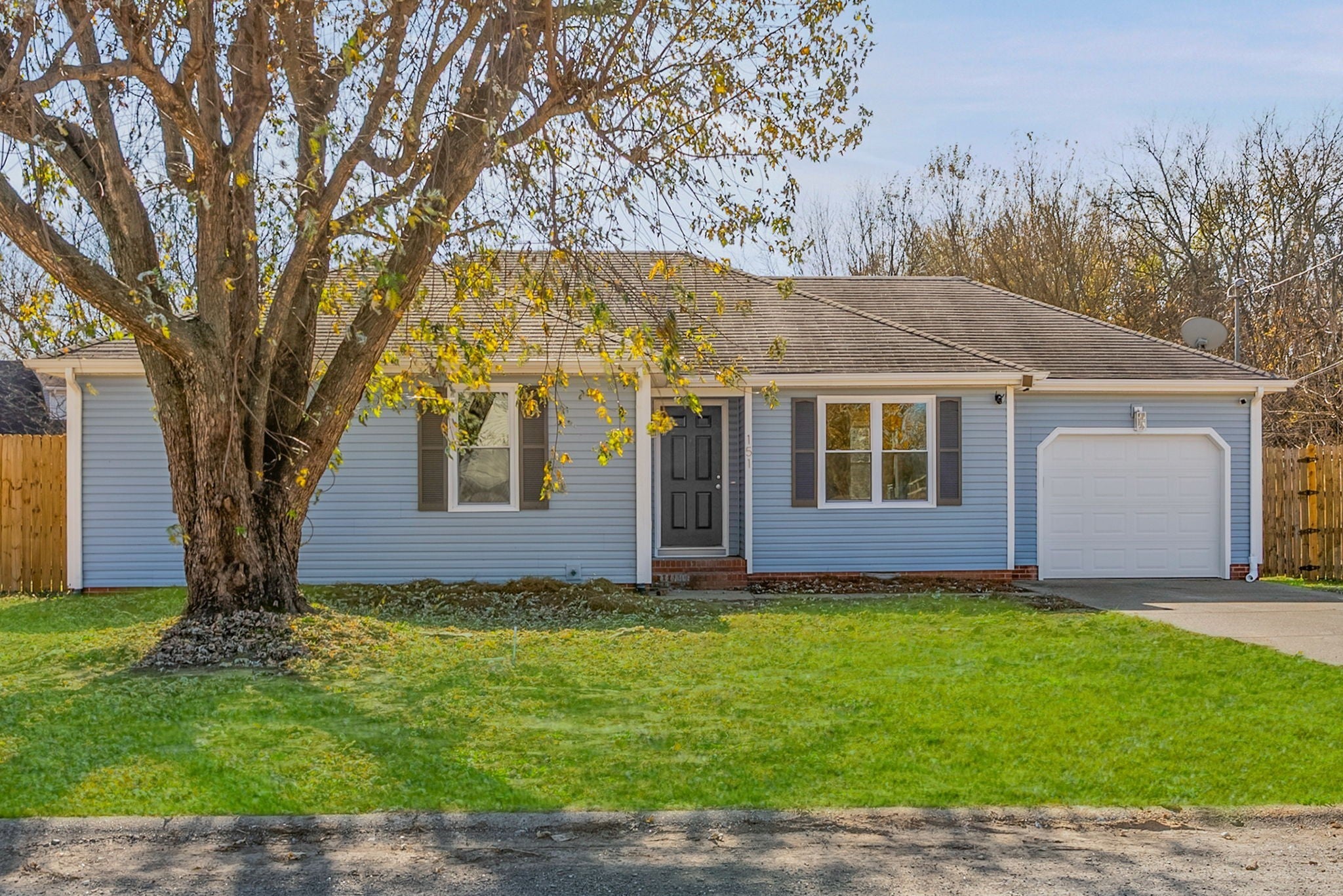 Photo of Listing #3046114