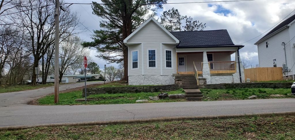 414 Washington St, Columbia