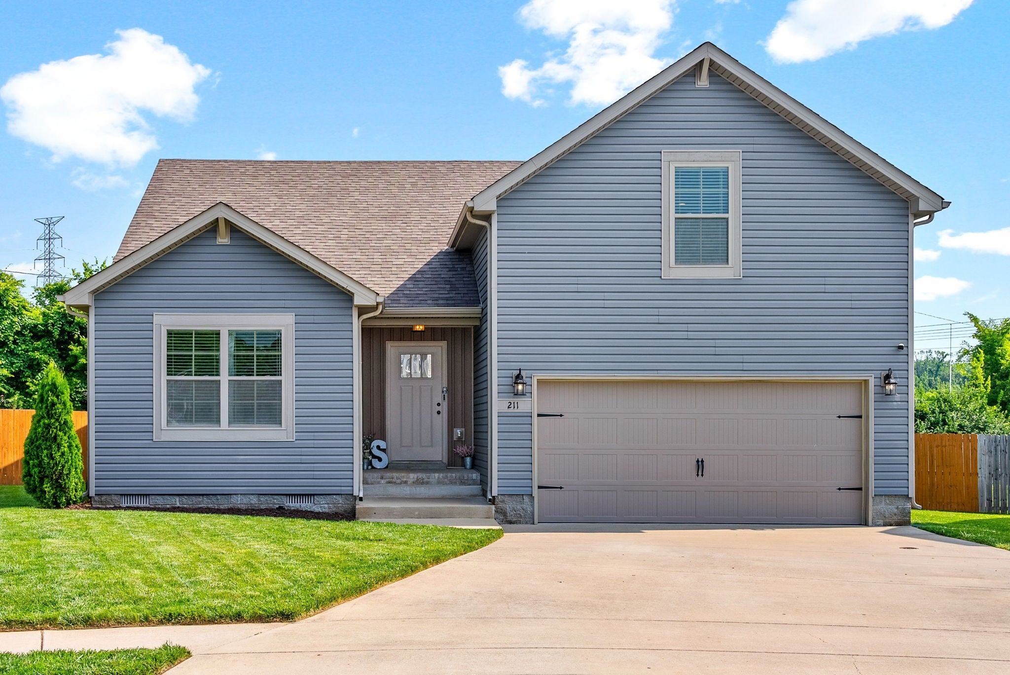 Photo of Listing #3046178