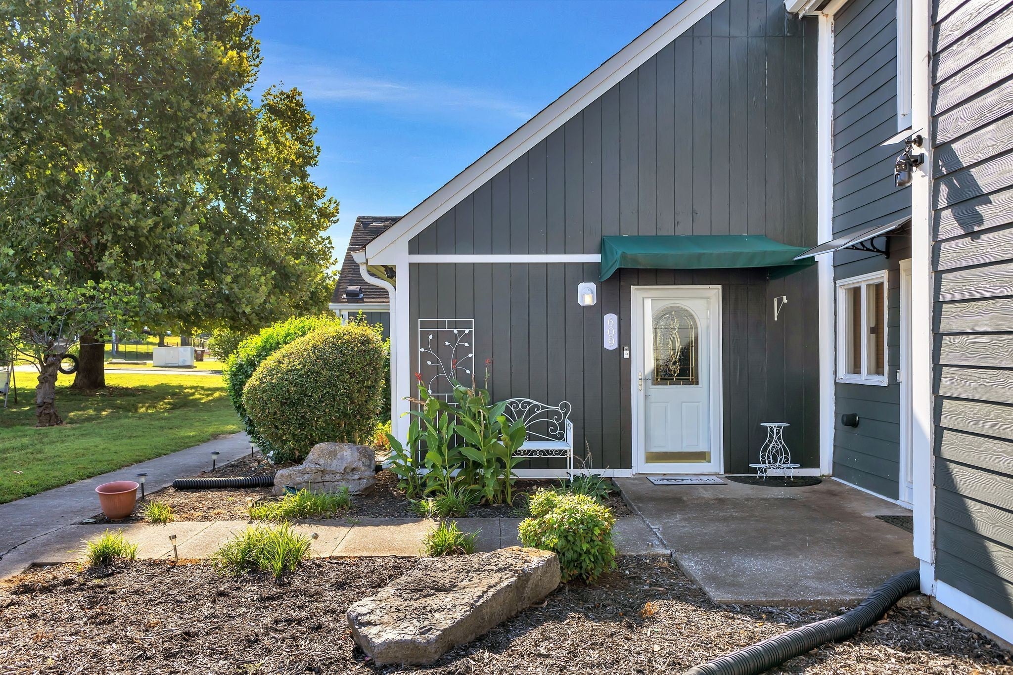 Photo of Listing #3046262