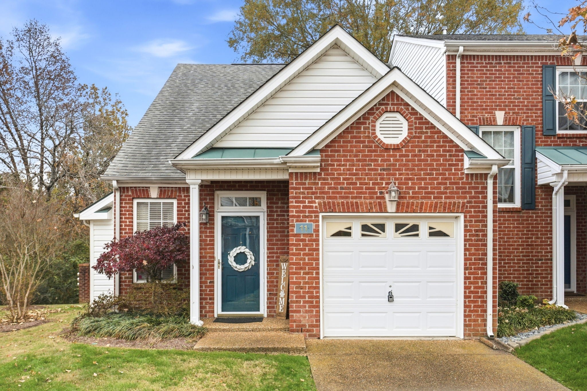 Photo of Listing #3046303