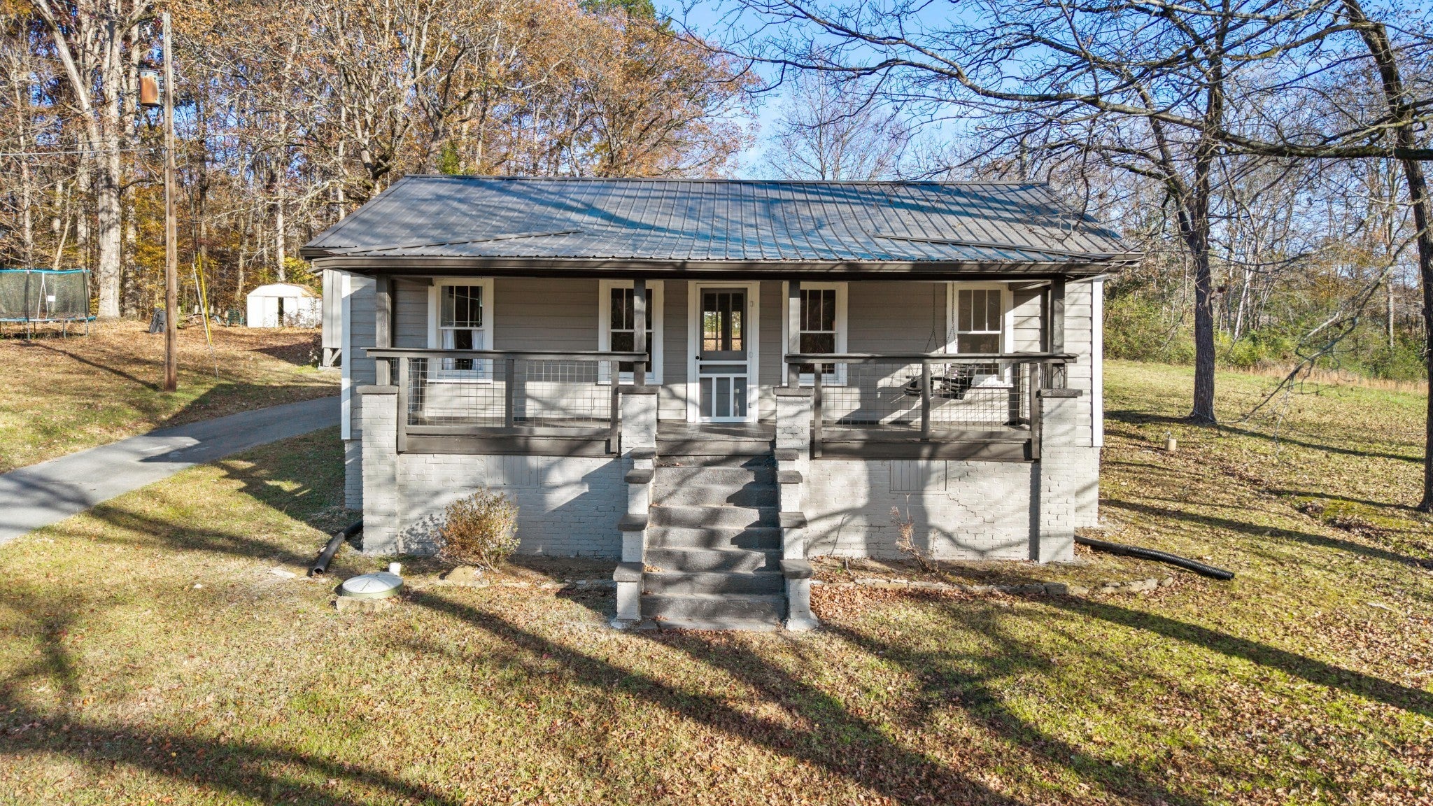 Photo of Listing #3046341