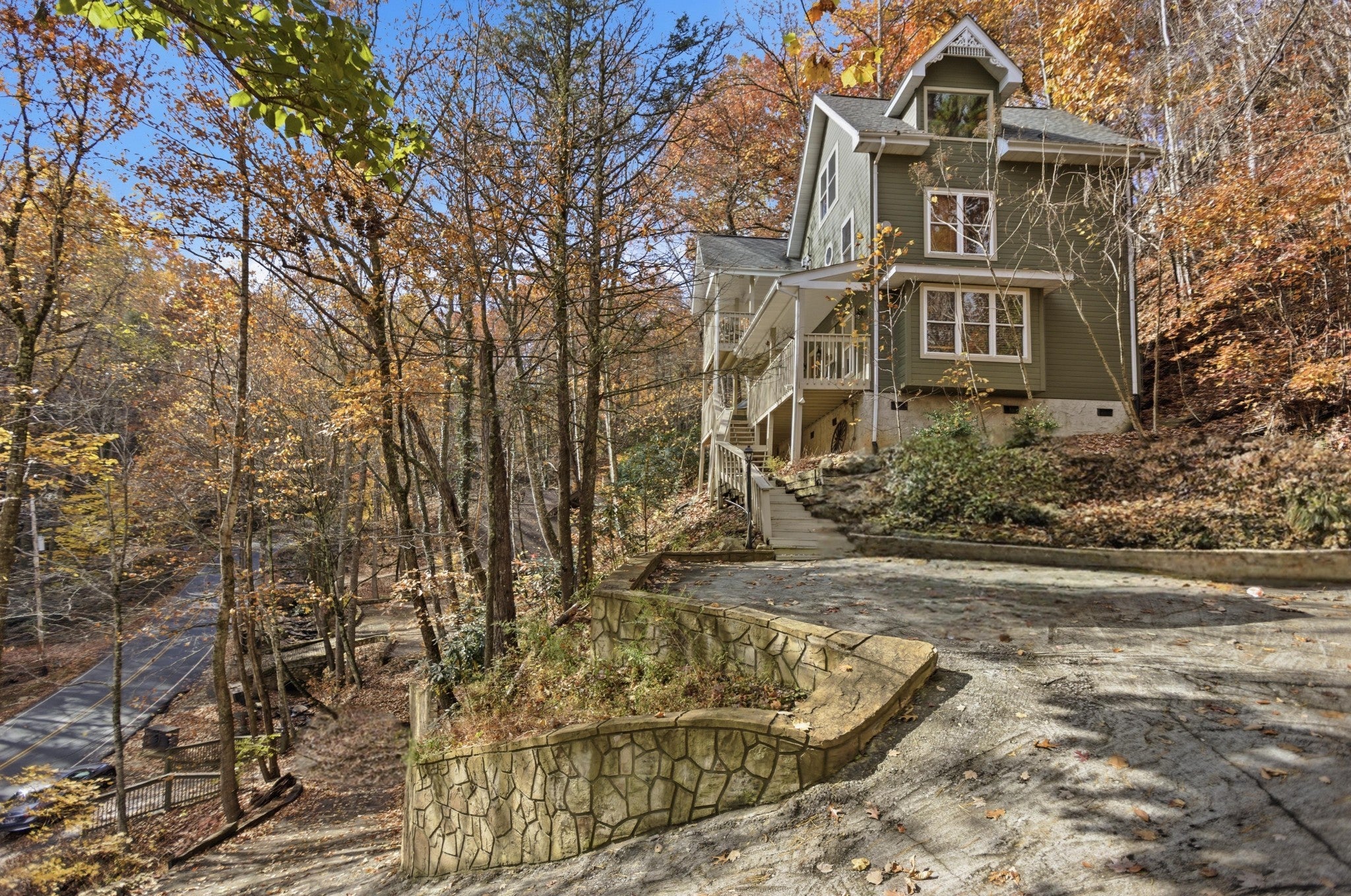 Photo of Listing #3046473