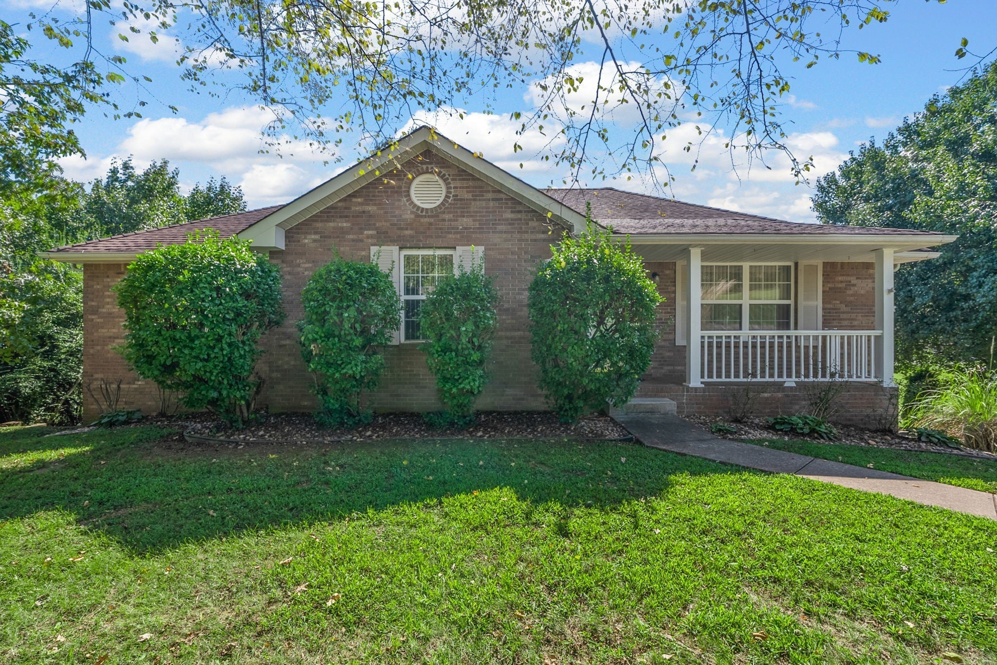 Photo of Listing #3046529