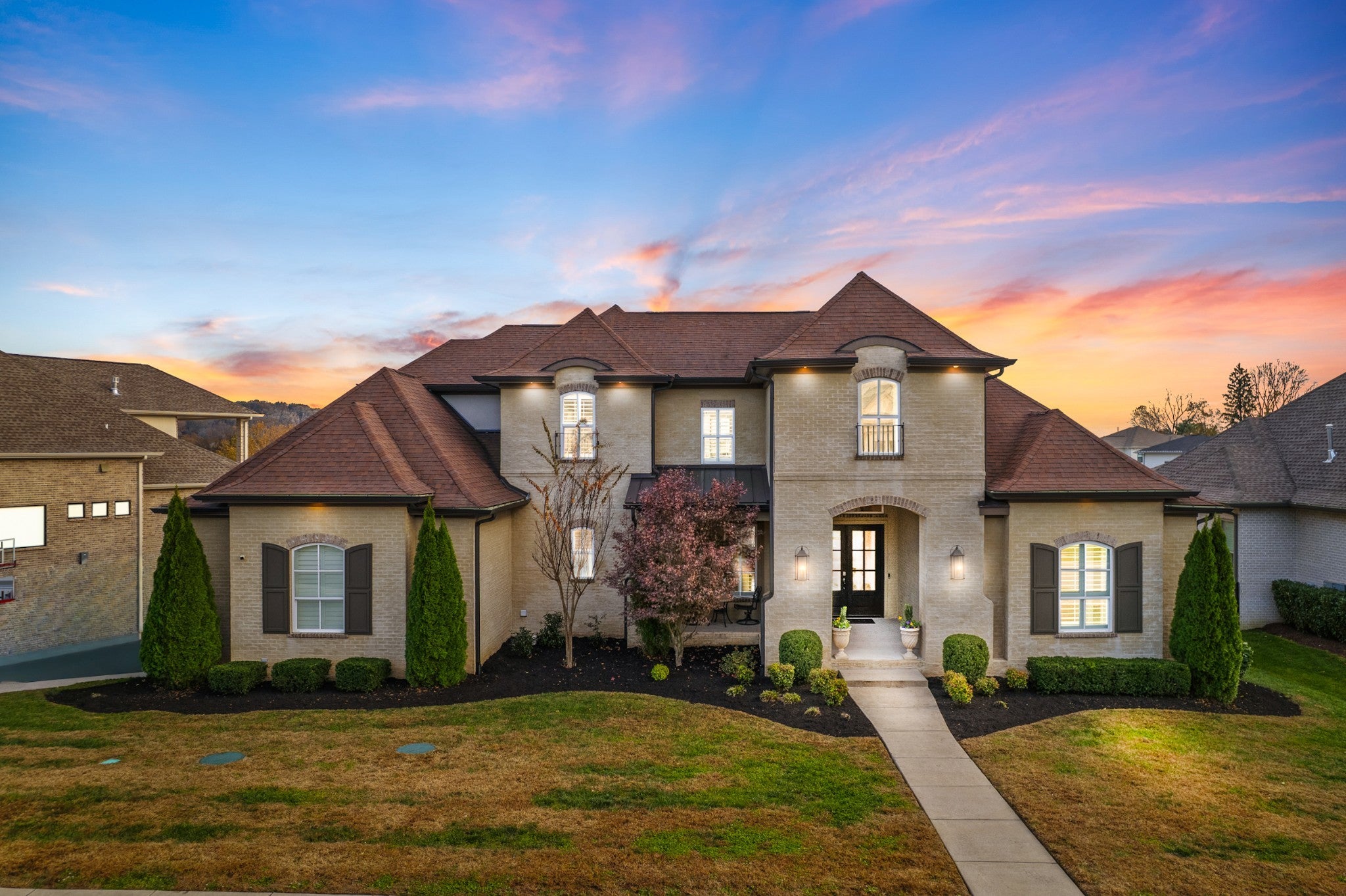 Home for sale in 6313 Turkey Foot Ct Franklin, TN