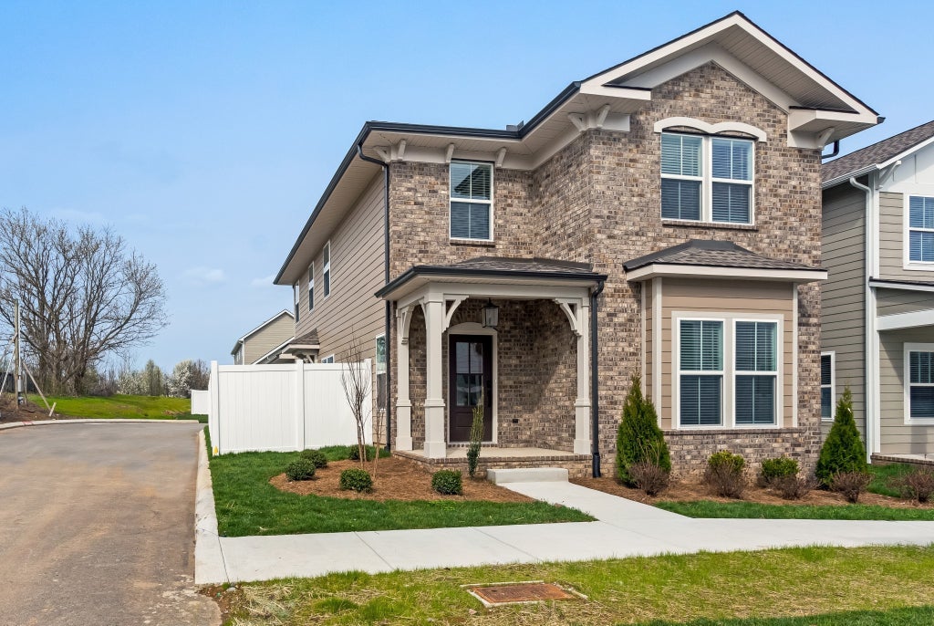 313 Jasmine Park, Hermitage