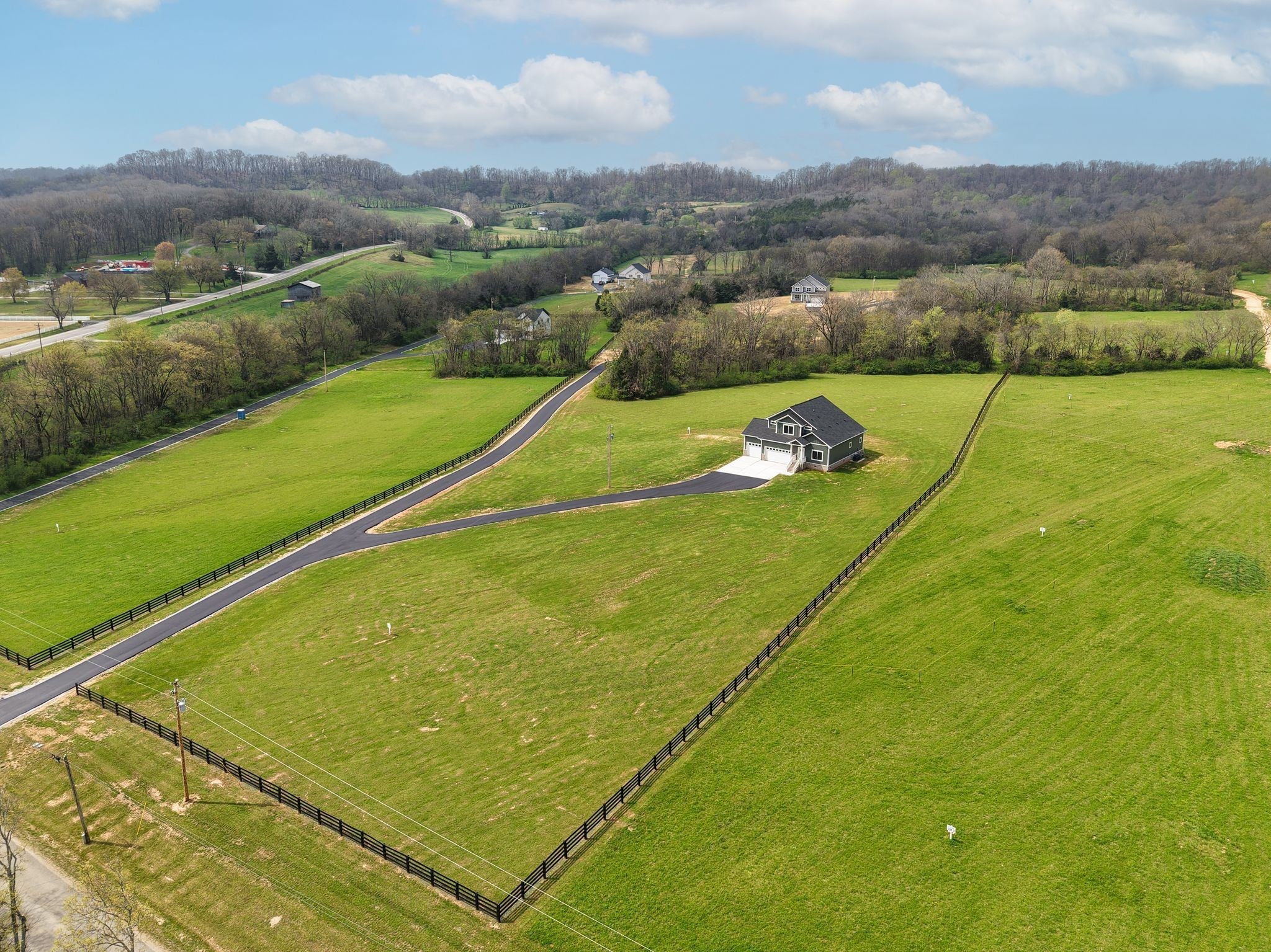 Photo of Listing #3046688