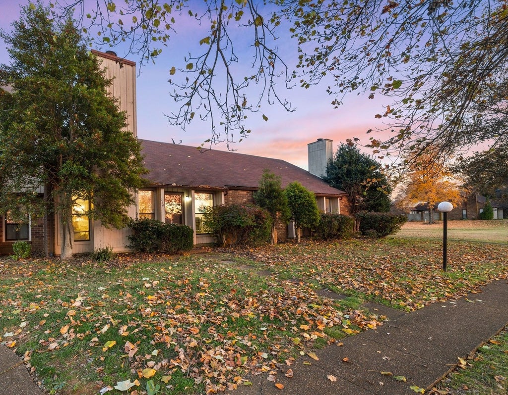 230 Harpers Mill Ct, Hermitage