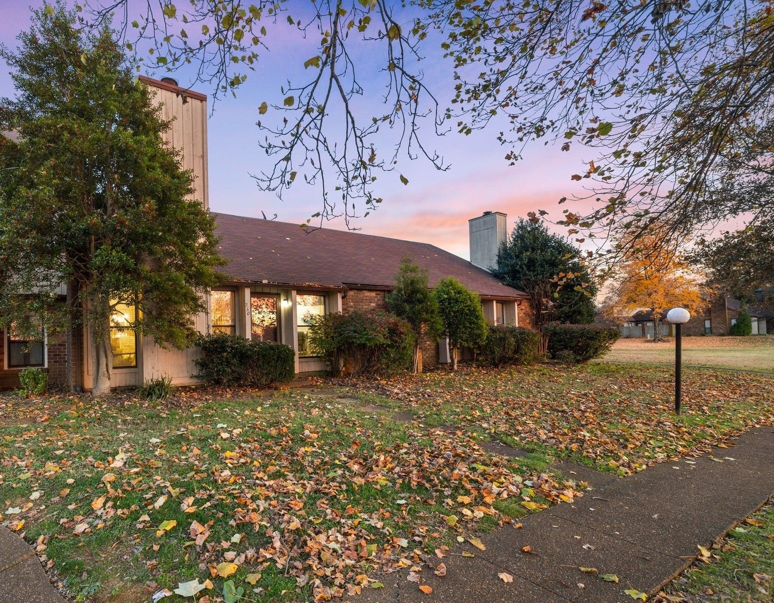 Photo of Listing #3046699