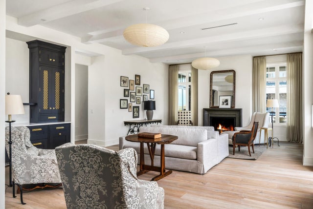 120 Woodmont Blvd S302, Nashville