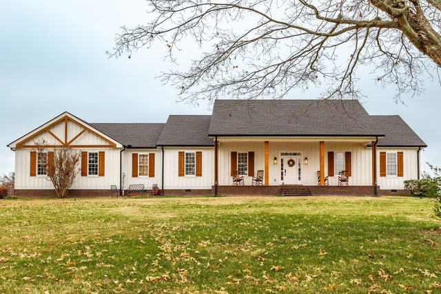 6261 H B Lee Rd, Springfield