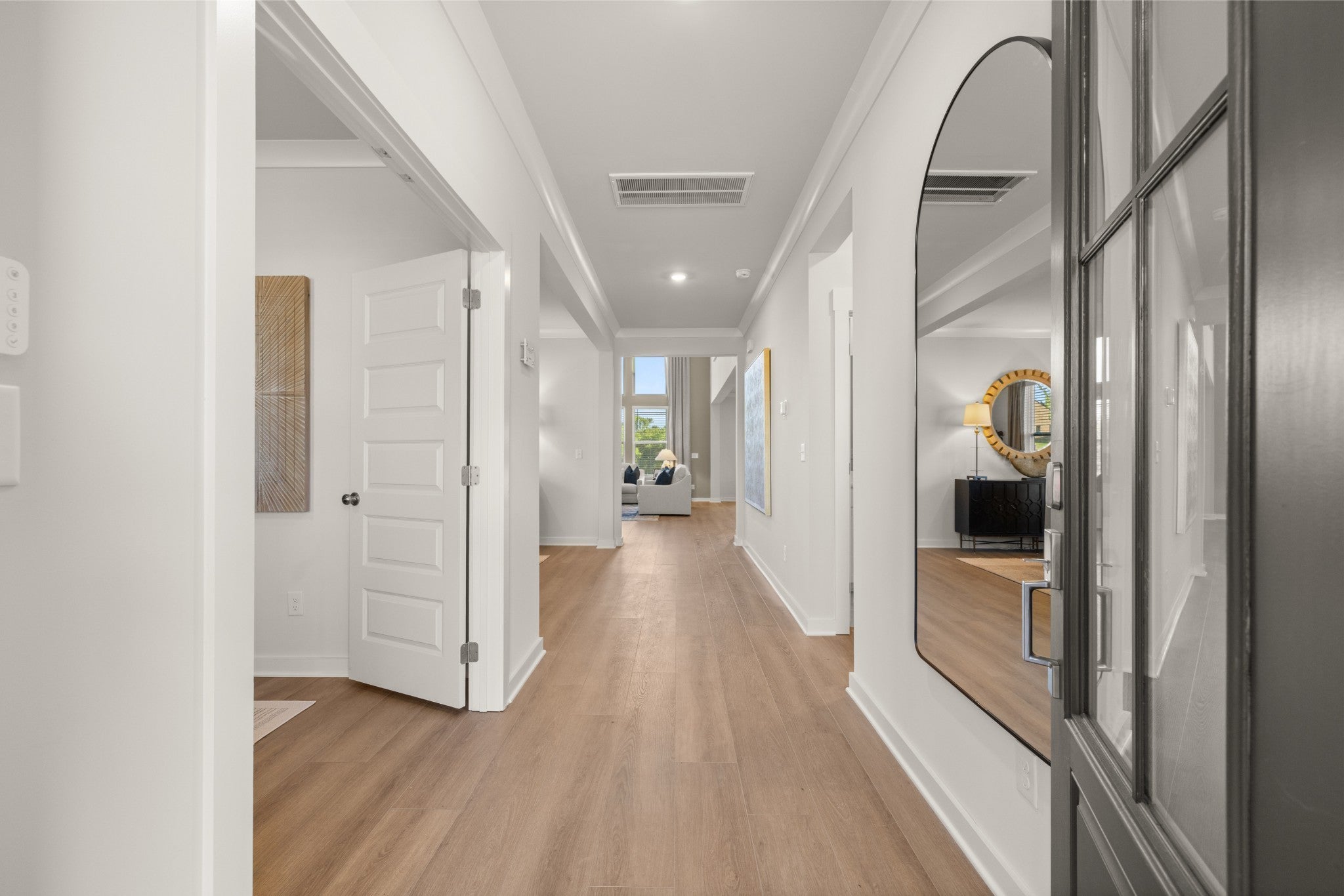 Photo of Listing #3046820