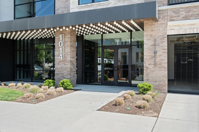 1014 16th Ave S 107, Nashville