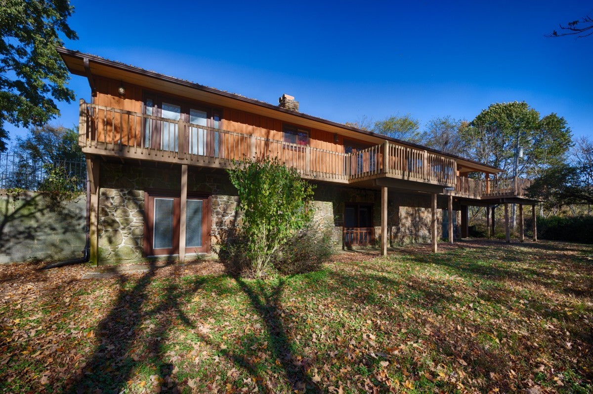 Photo of Listing #3047001