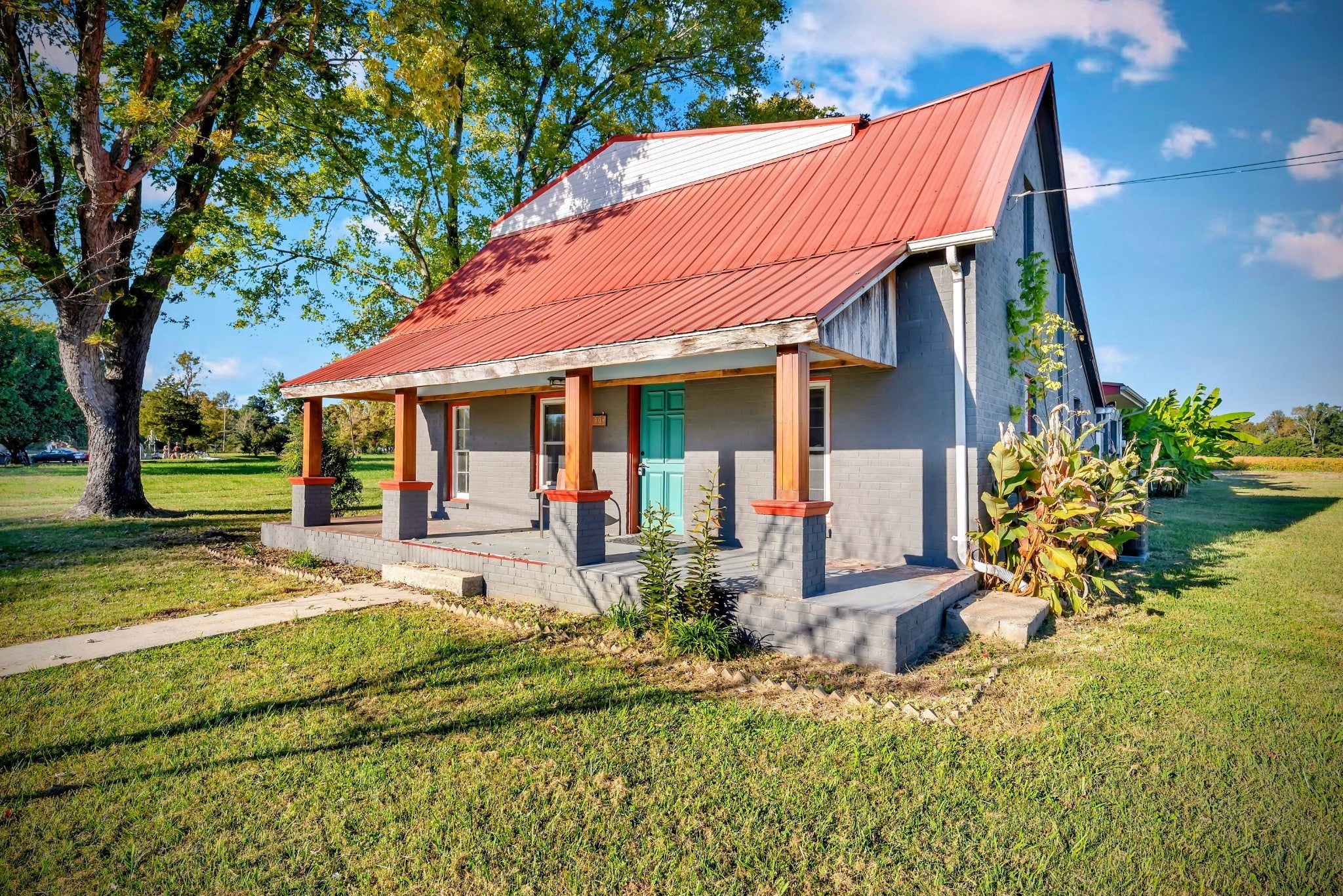 Photo of Listing #3047100