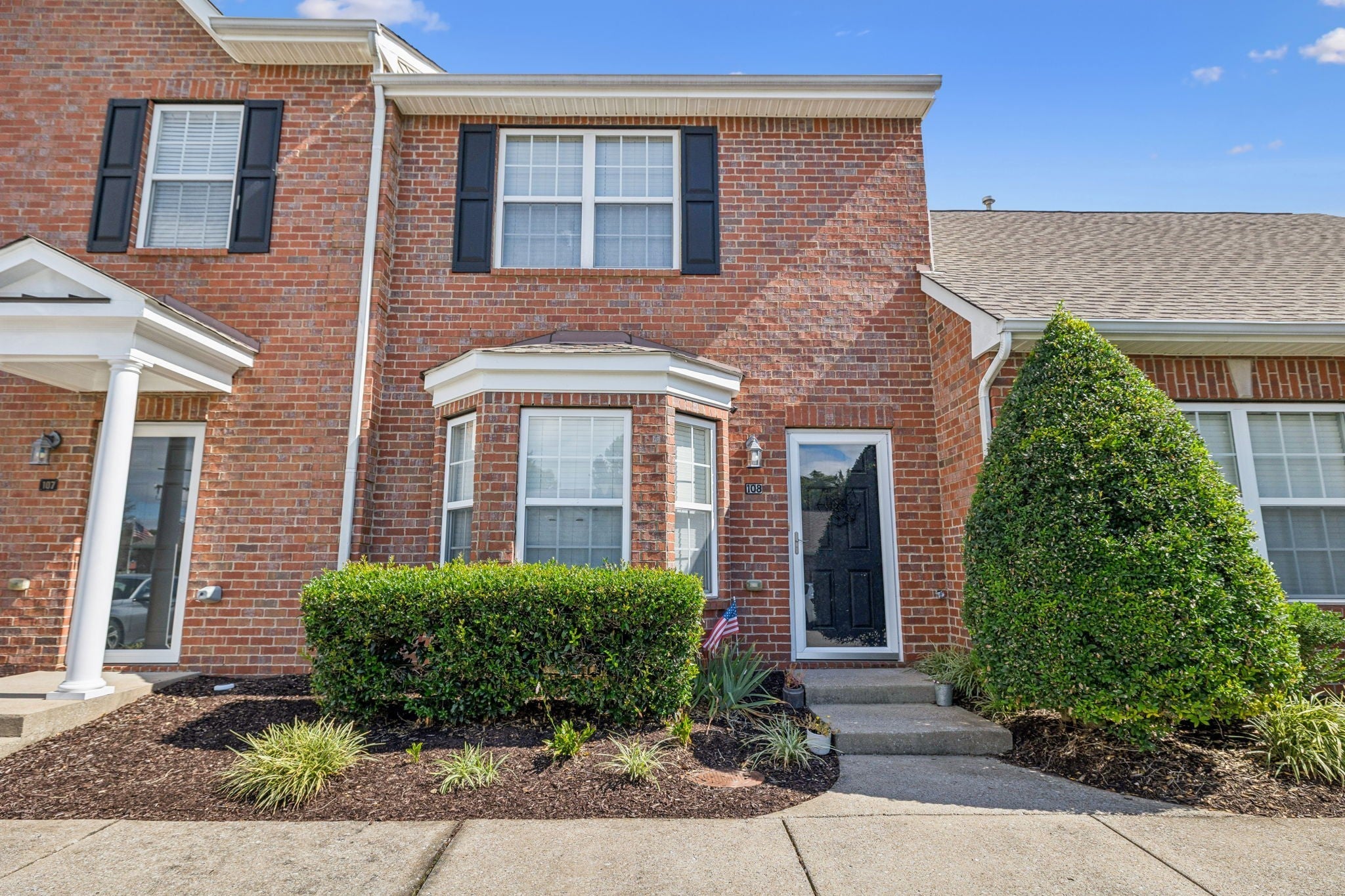 Photo of Listing #3047108