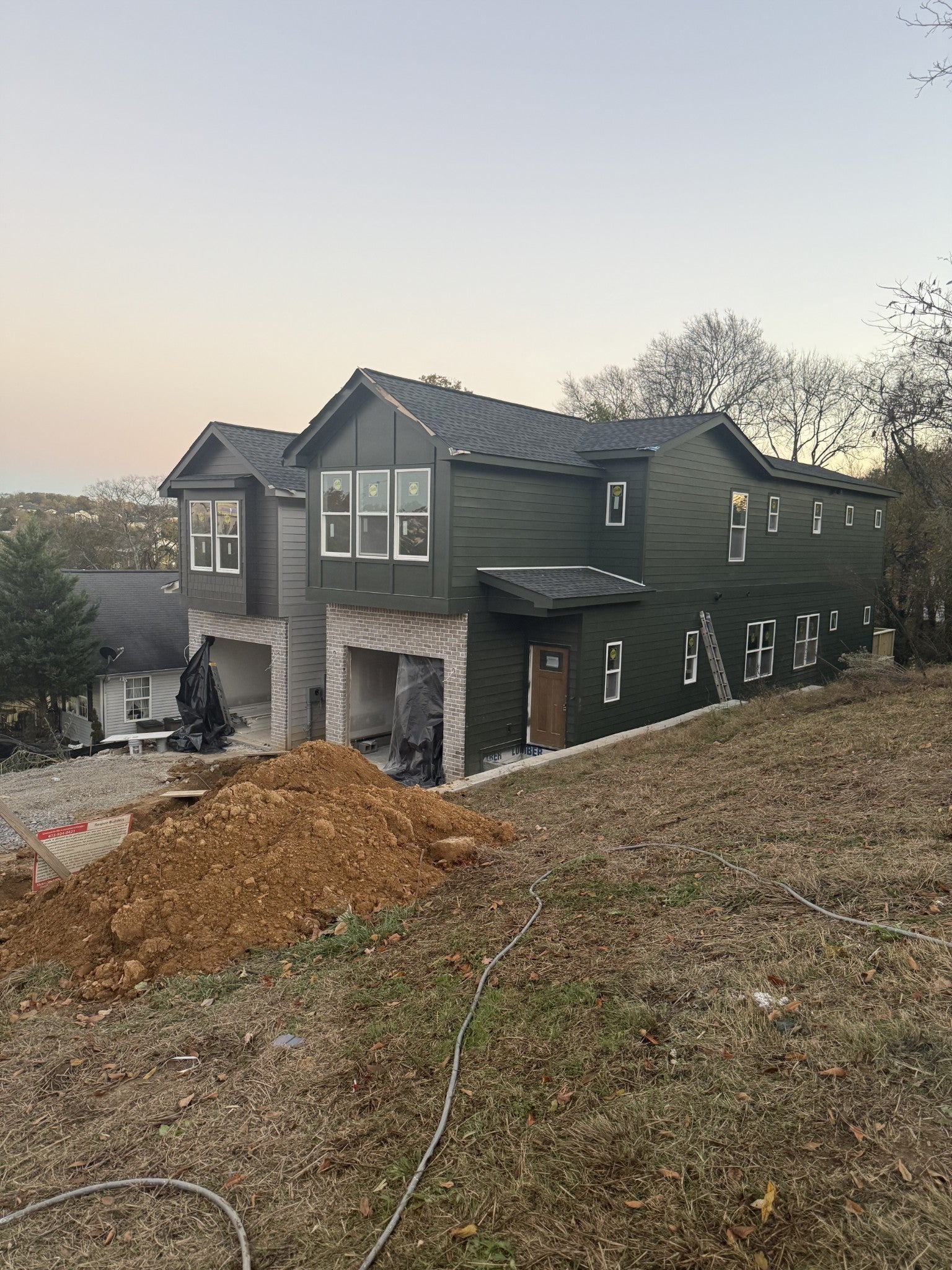 Photo of Listing #3047228