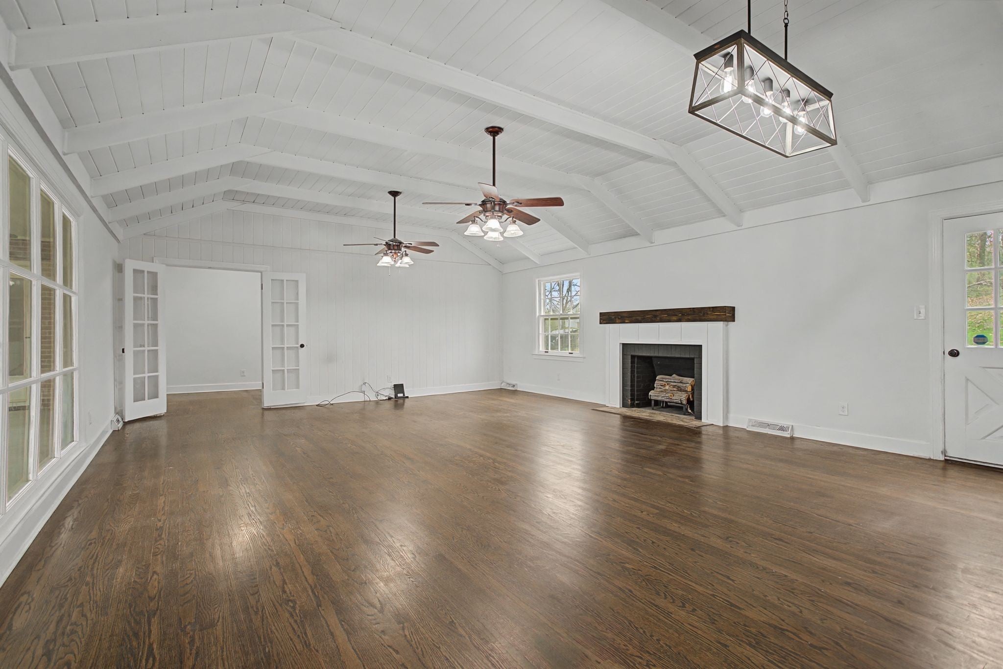 Photo of Listing #3047481