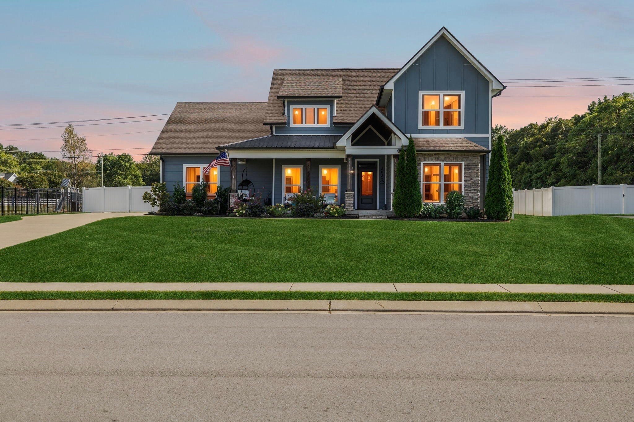 Photo of Listing #3047764