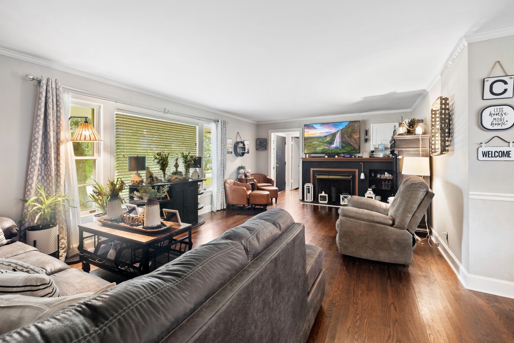 Photo of Listing #3047852