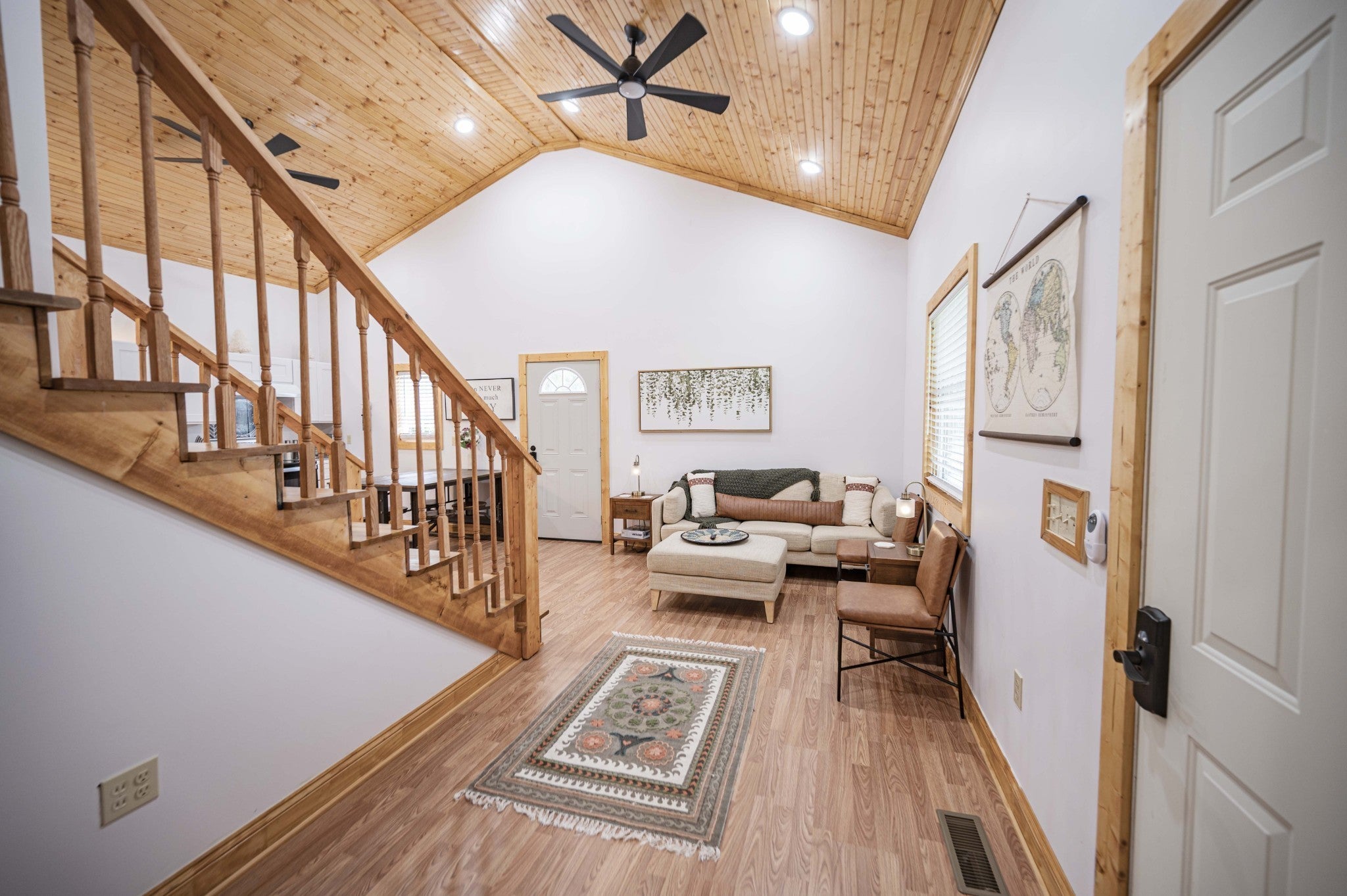 Photo of Listing #3047894