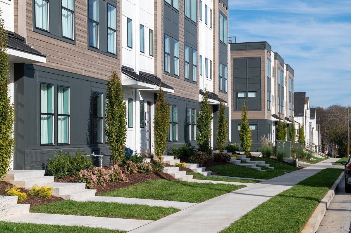 Photo of Listing #3047963