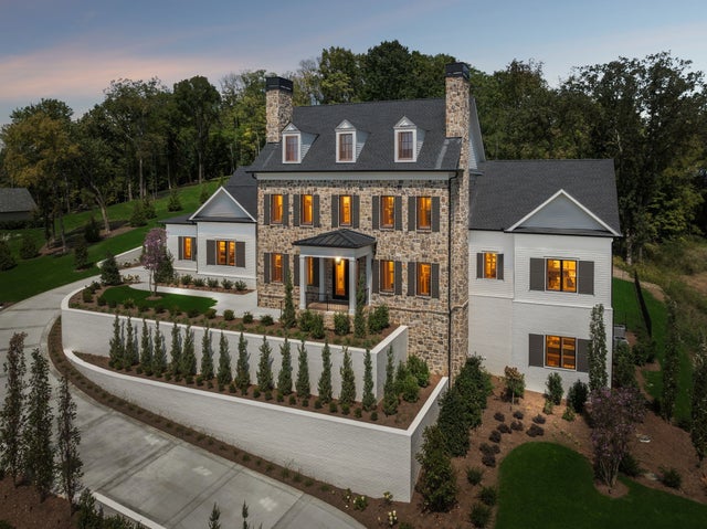 8101 Heirloom Blvd, College Grove