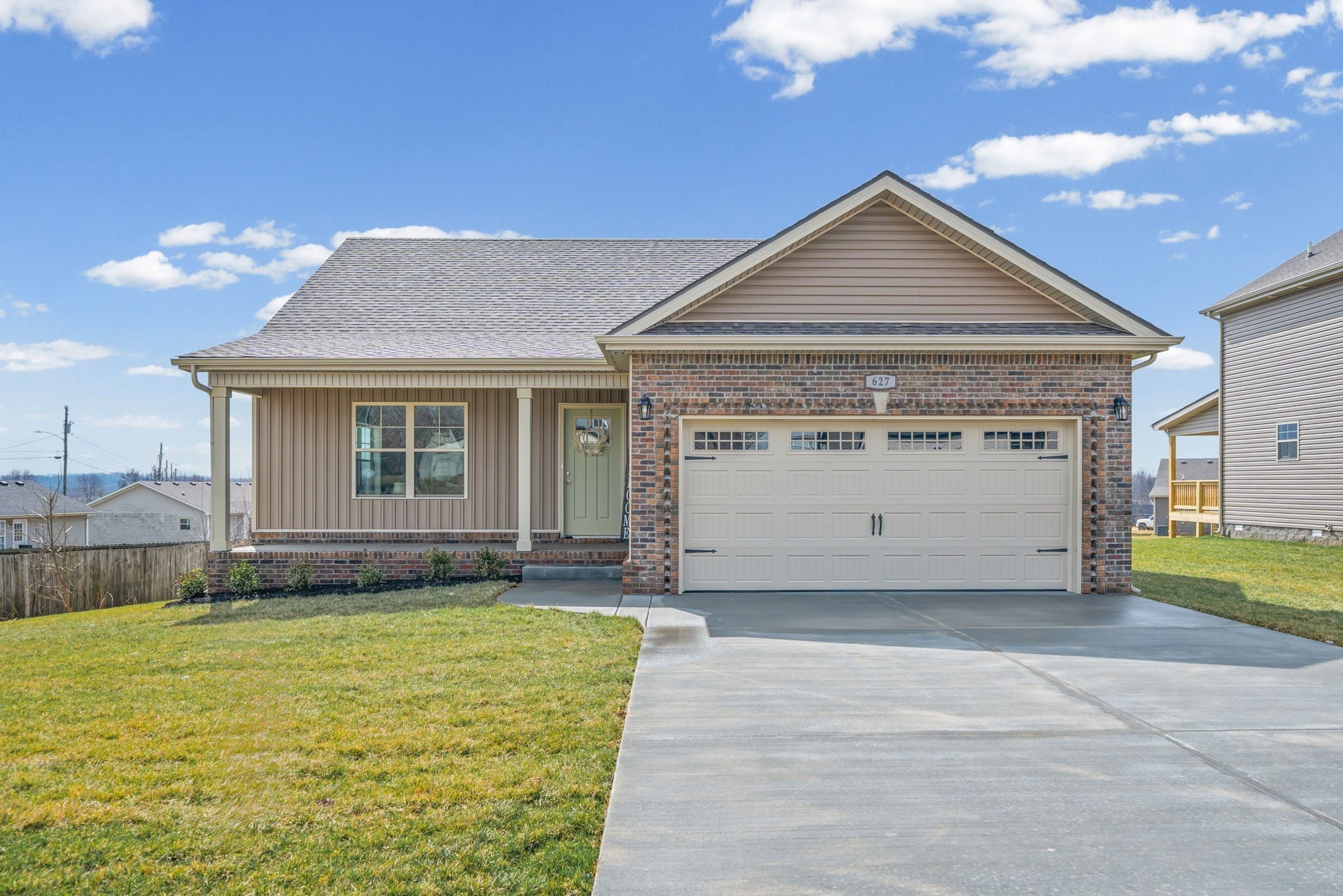 Photo of Listing #3048157