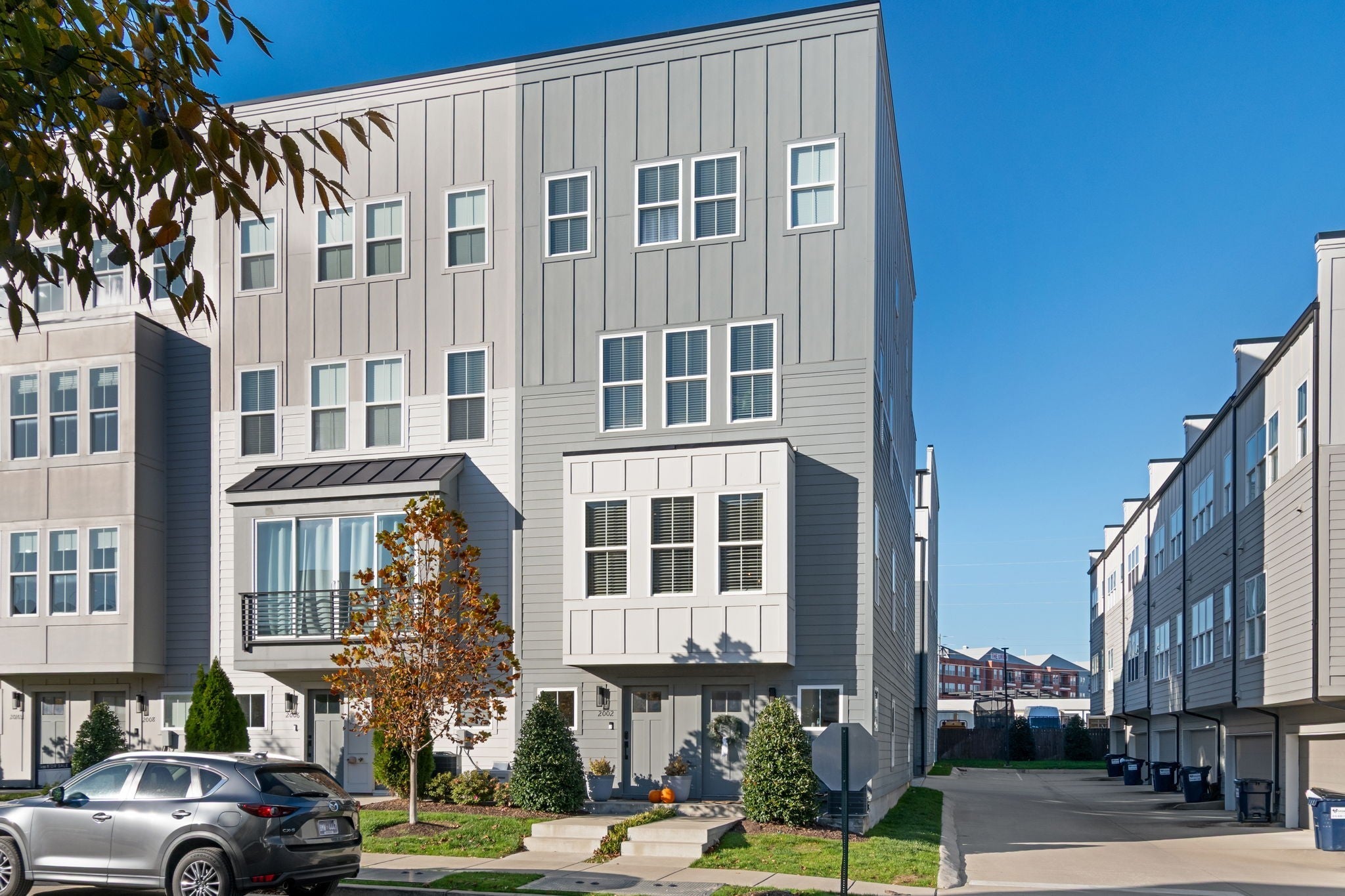 Photo of Listing #3048160