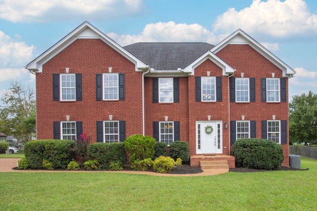 1400 Oakhall Trace, Mount Juliet
