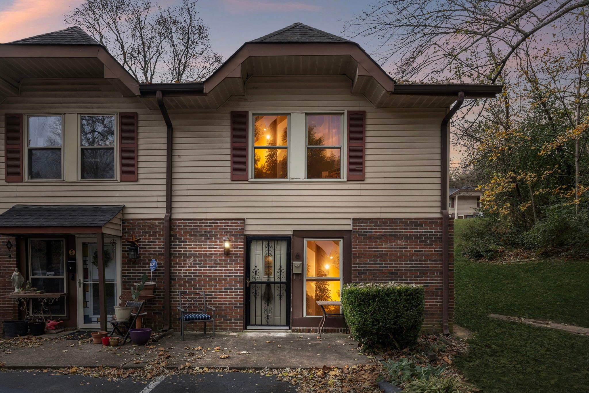 Photo of Listing #3048809