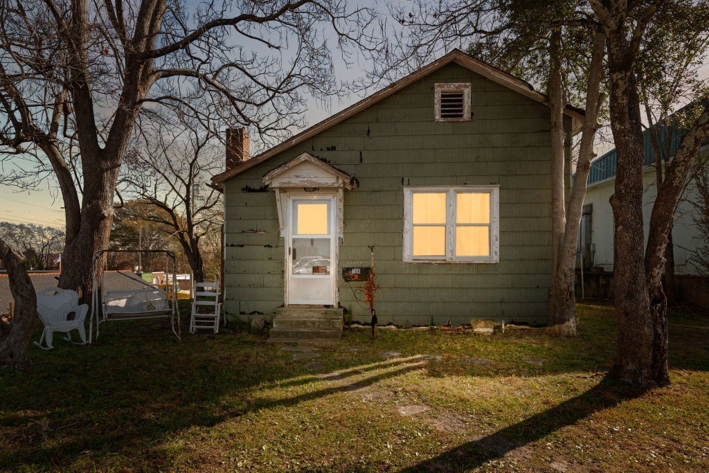 104 Bank Ave, Centerville