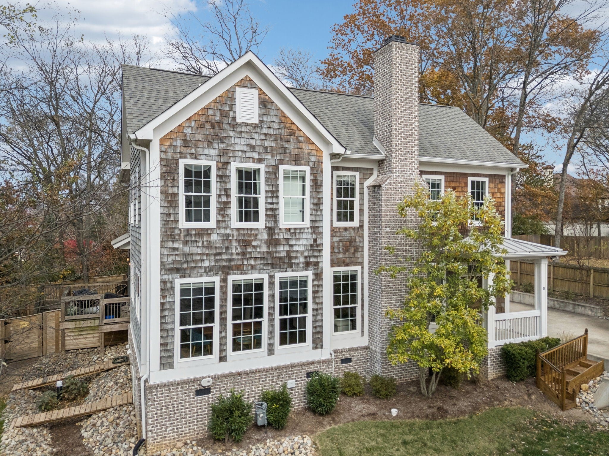 Photo of Listing #3049045