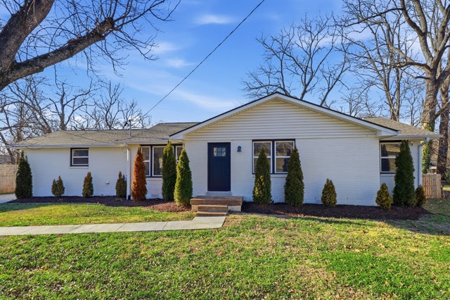 5049 Edmondson Pike, Nashville