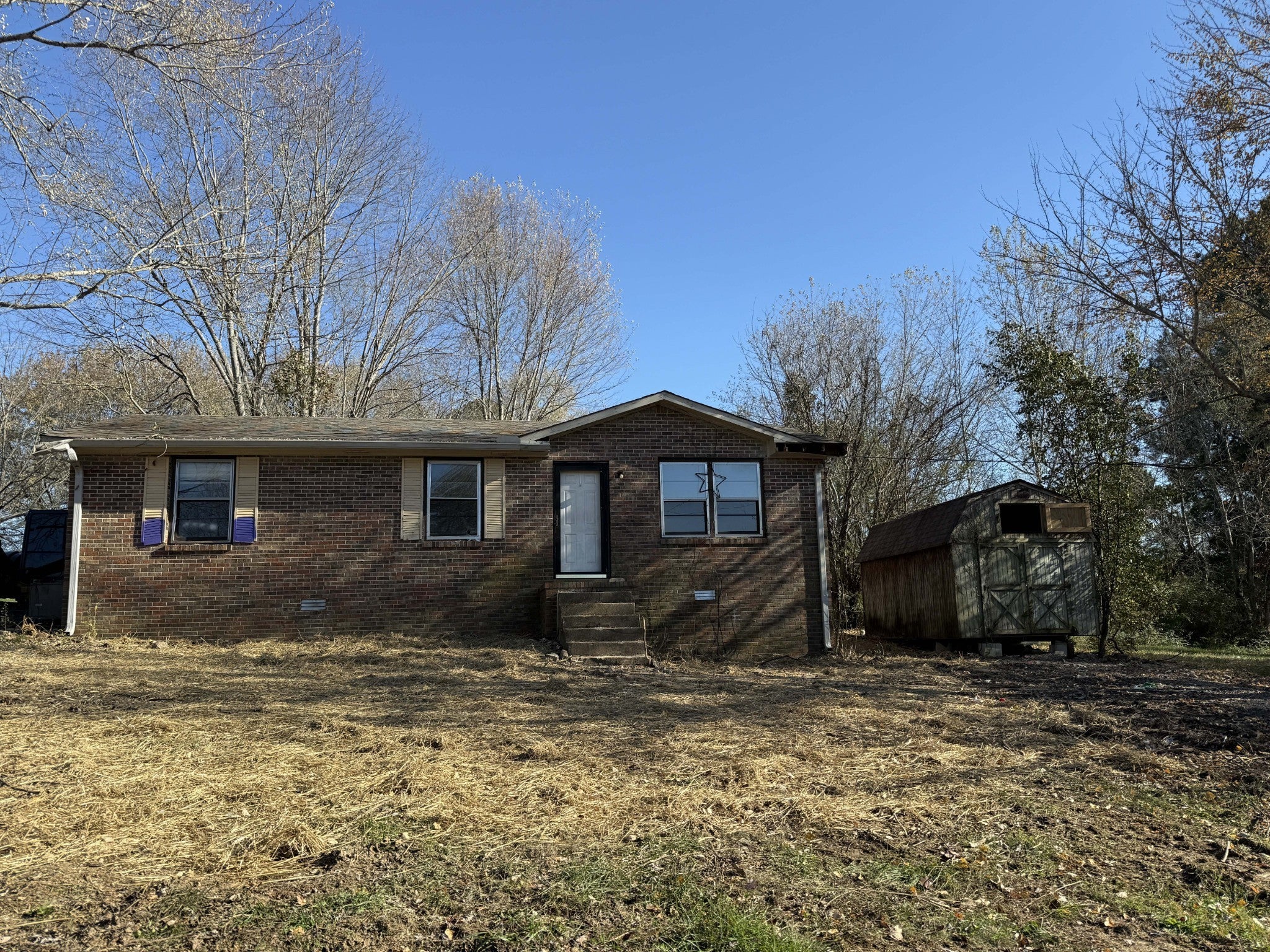 Photo of Listing #3049140