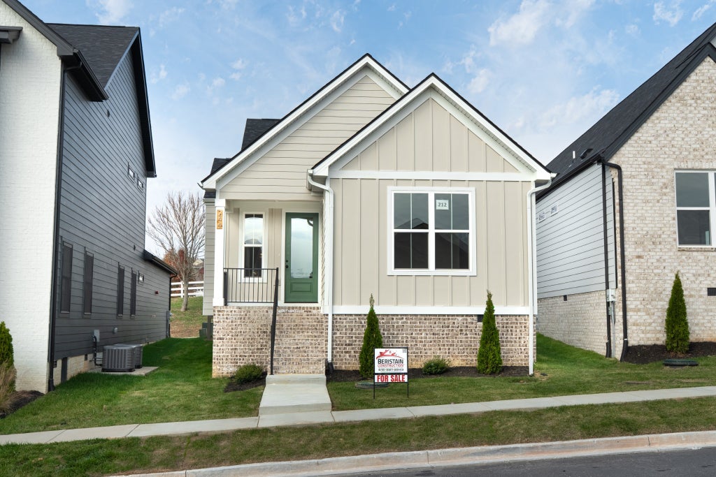 244 Franklin Street, Pleasant View