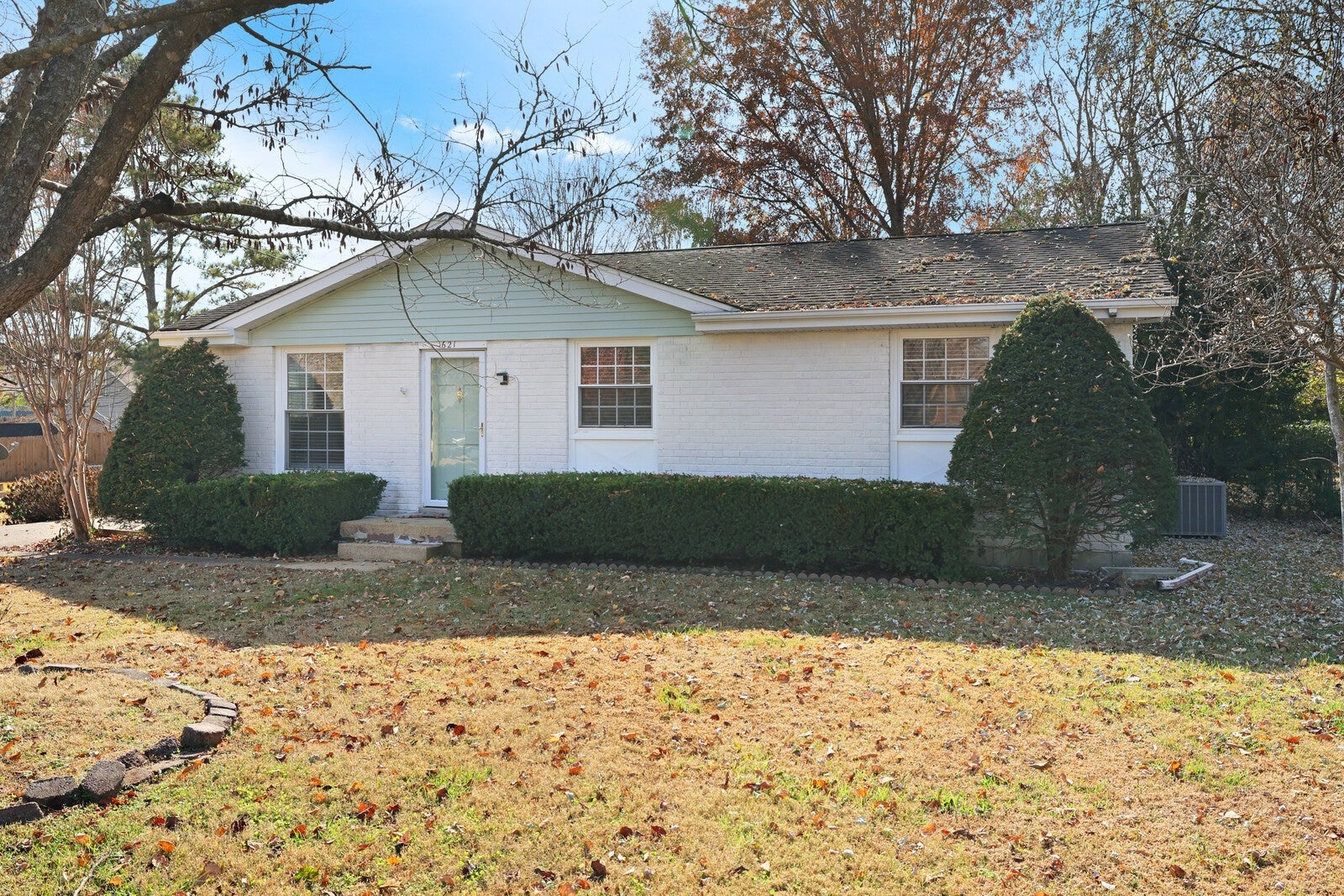 Photo of Listing #3049237