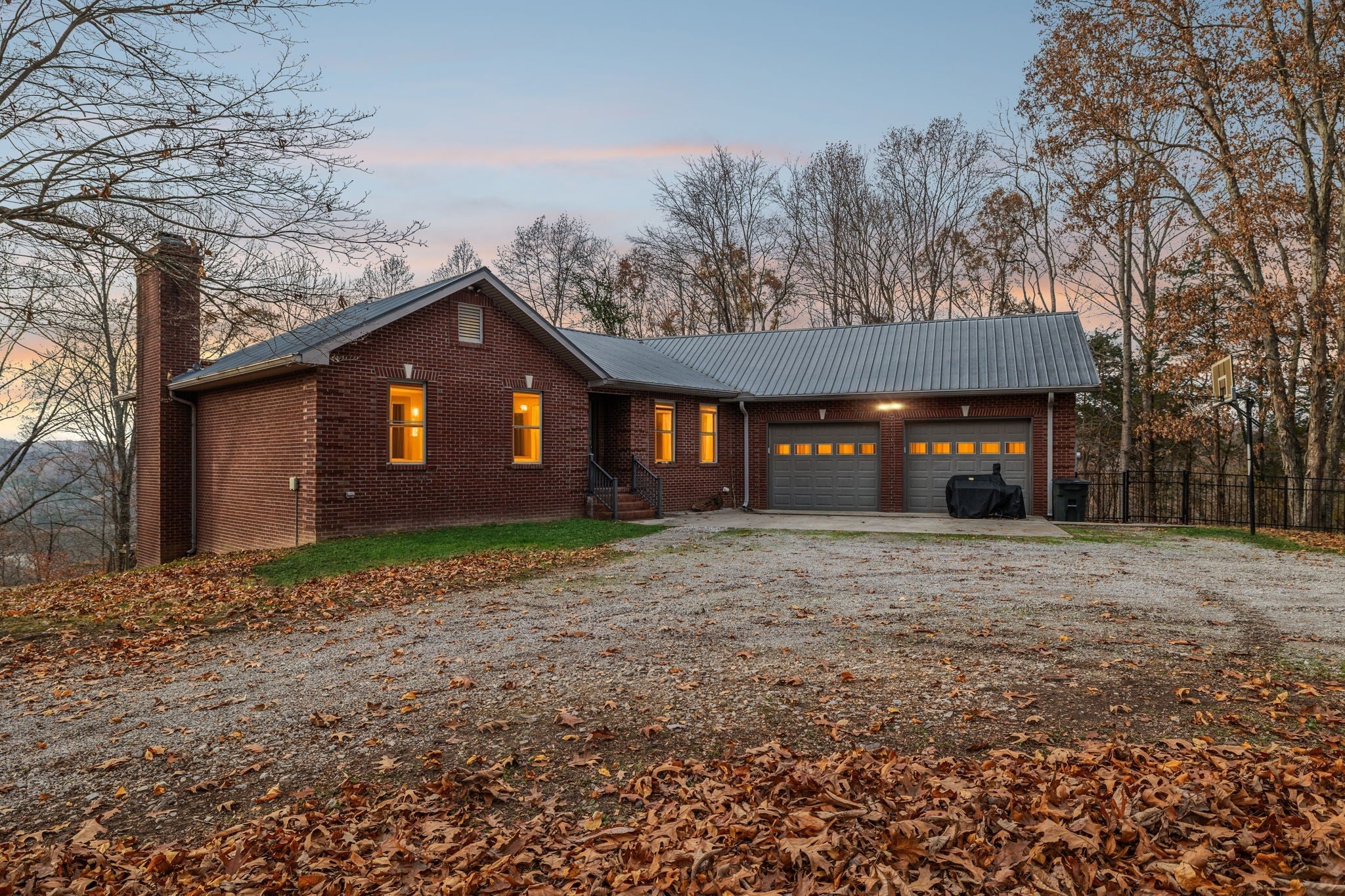 Photo of Listing #3049293