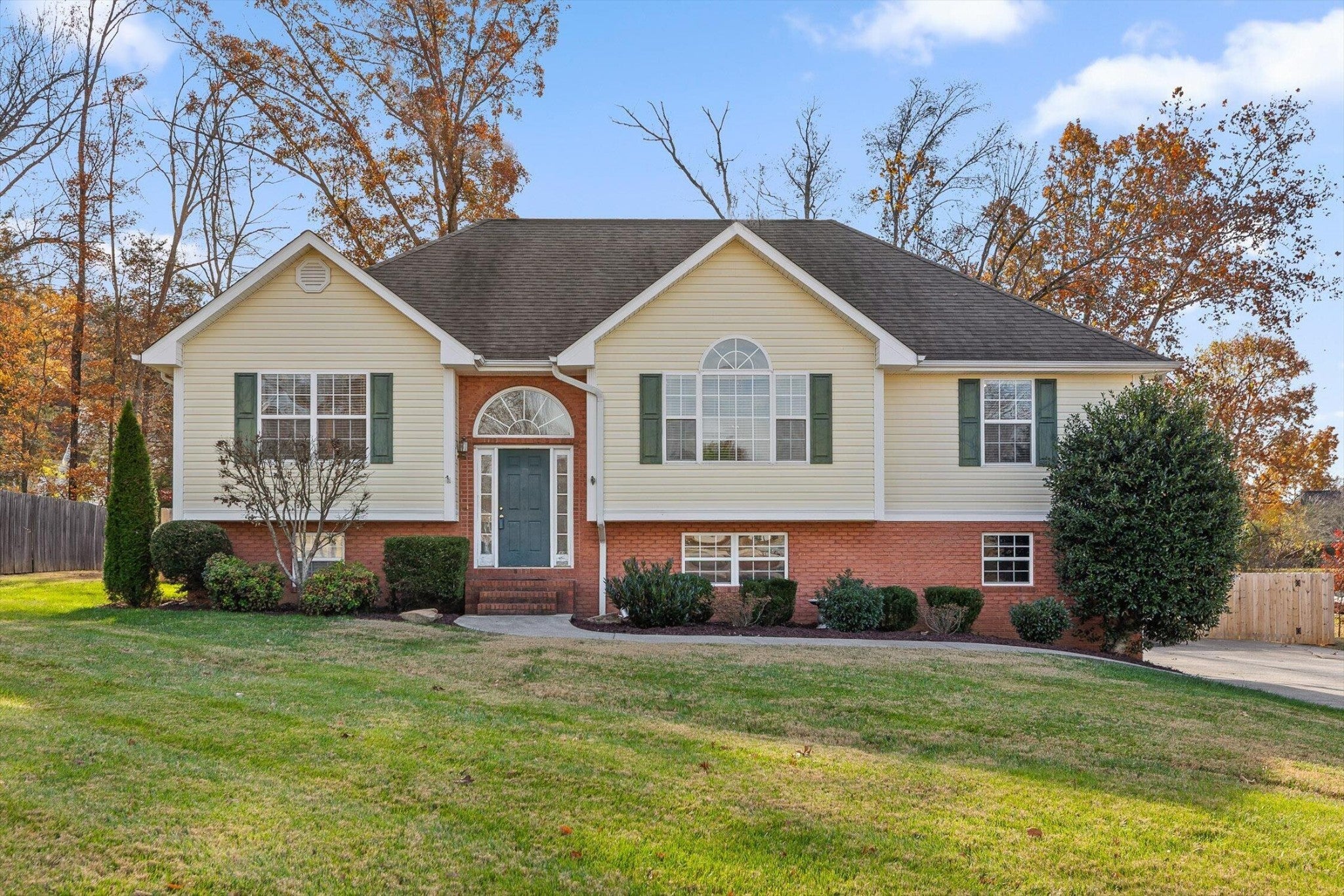 Photo of Listing #3049336