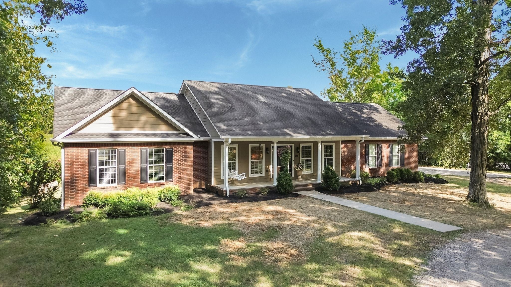 Photo of Listing #3049352