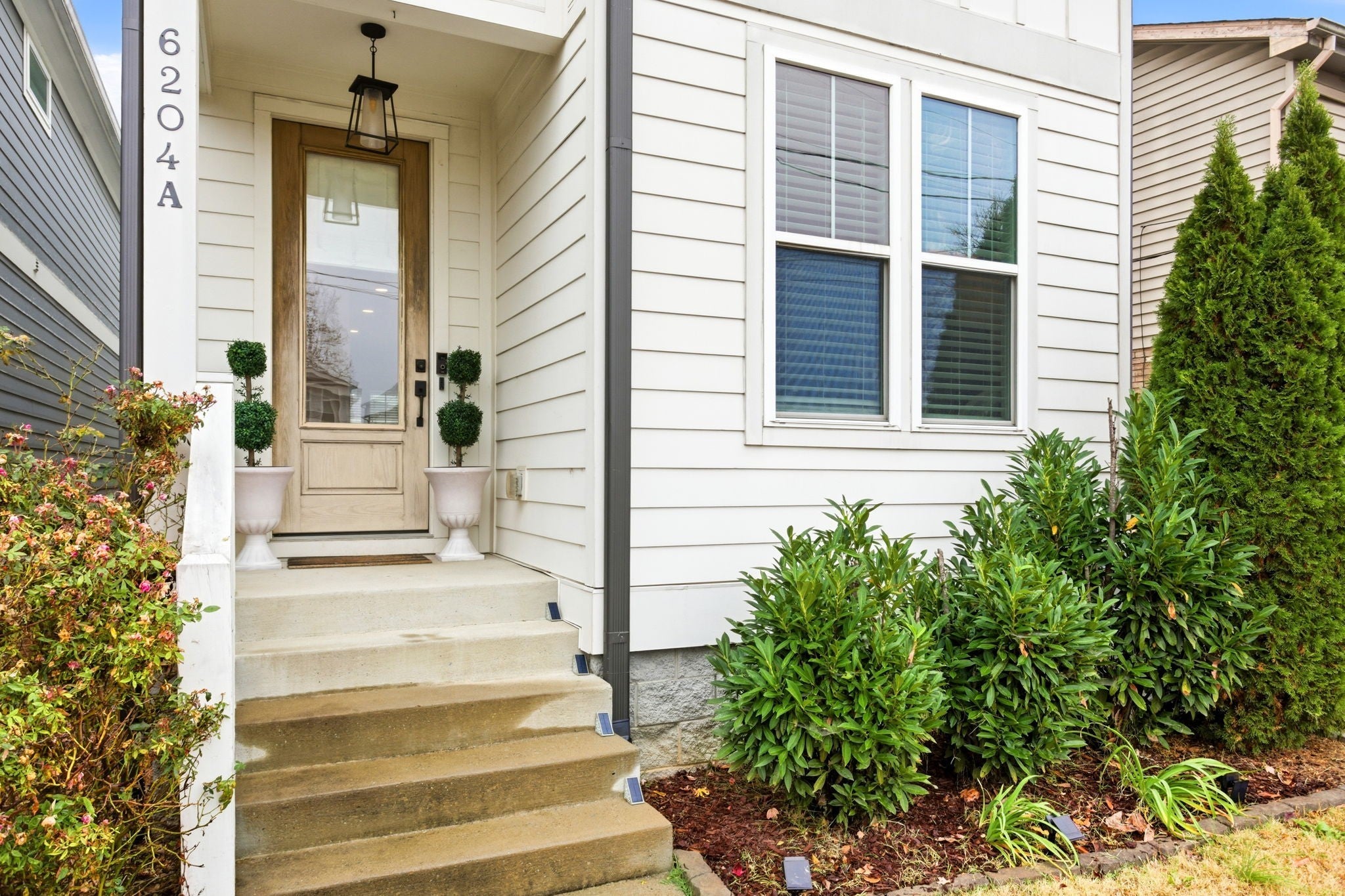 Photo of Listing #3049355